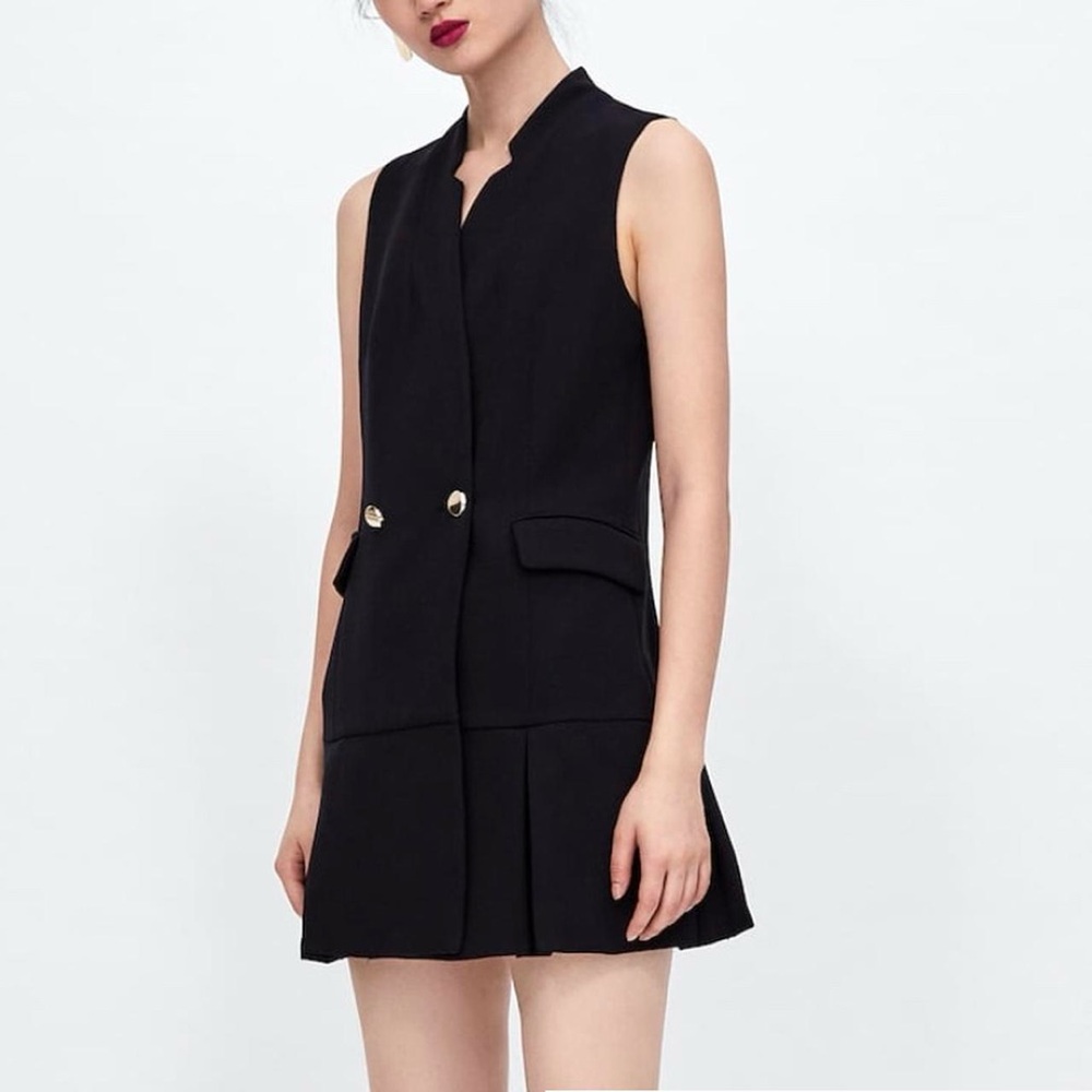 Zara lapel vest with box pleats, worn once!